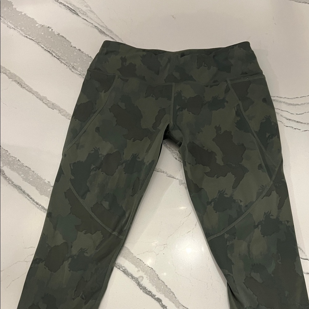 Sweaty Betty Camouflage Power Leggings